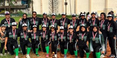 MUDA DAN BERPRESTASI DI DUNIA SOFTBALL