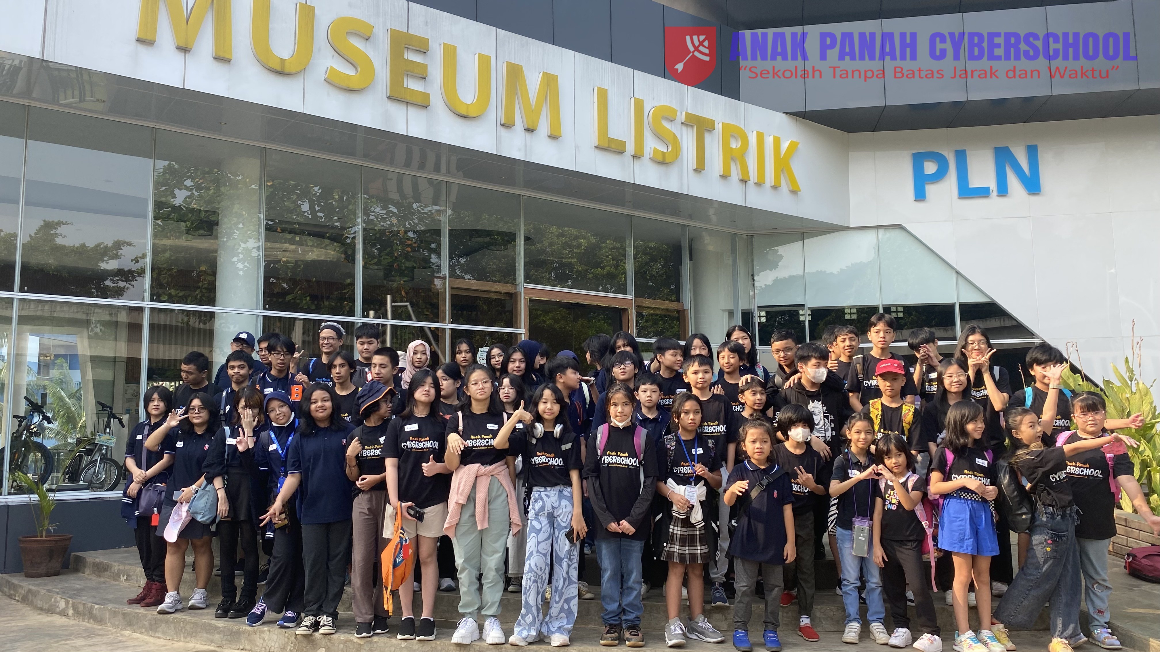 MUSEUM LISTRIK DAN ENERGI TERBARUKAN TAMAN MINI INDONESIA INDAH