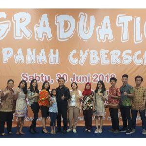 wisuda7