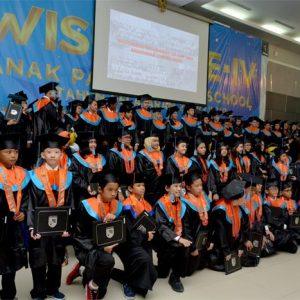 wisudaanakpanah12