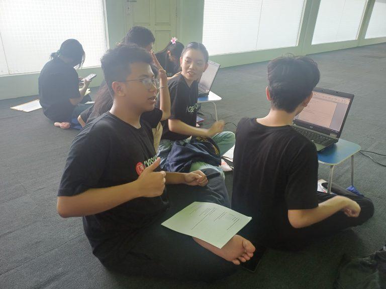 PERAN SEKOLAH DALAM MEMBENTUK KARAKTER SISWA DI ERA DIGITAL