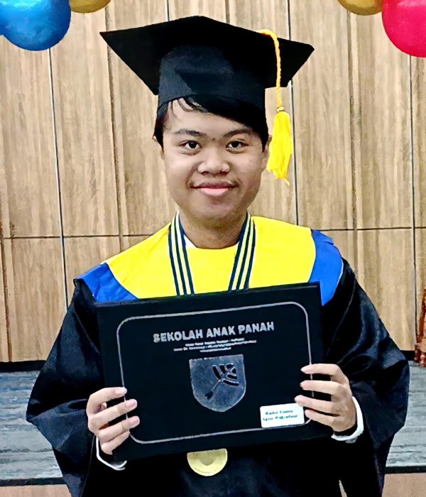 Raden Fausta UPN Veteran Jakarta.jpg_waifu2x_photo_noise3_scale